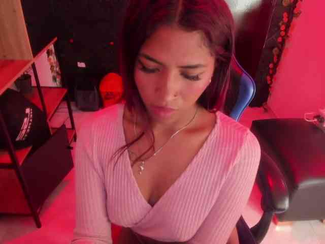 ChloeLombardi webcam