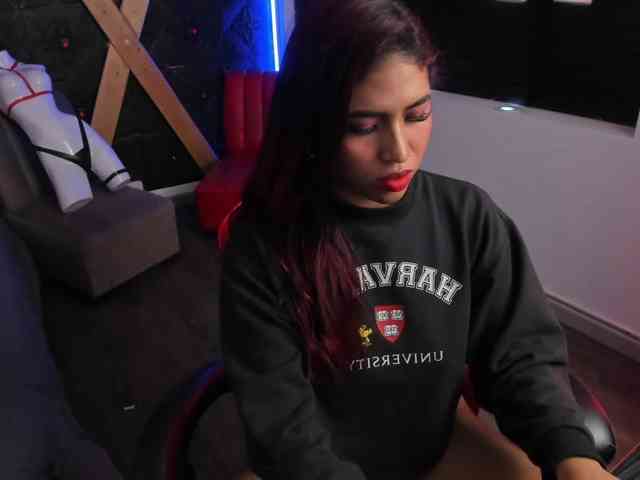 ChloeLombardi webcam