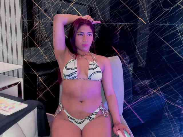 ChloeLombardi Live Webcam on BongaCams