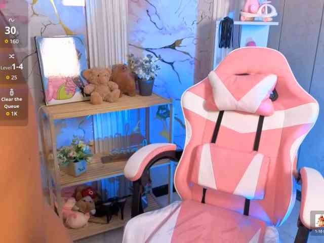 ChloeLombardi webcam