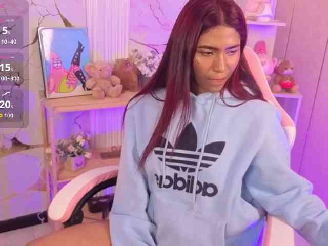 ChloeLombardi webcam