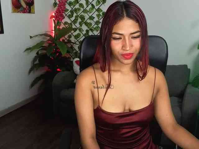 ChloeLombardi webcam