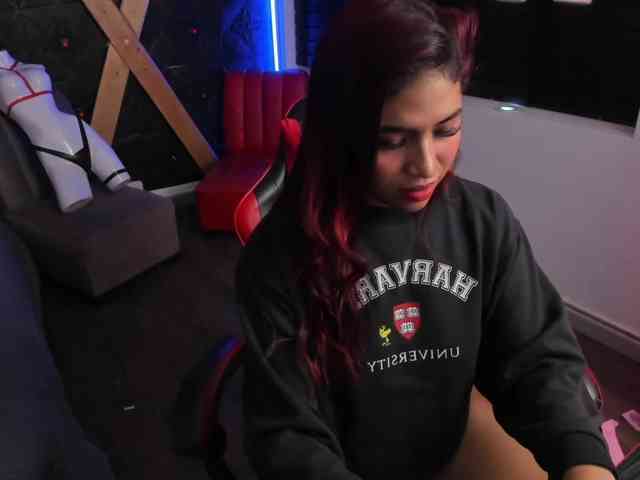 ChloeLombardi webcam
