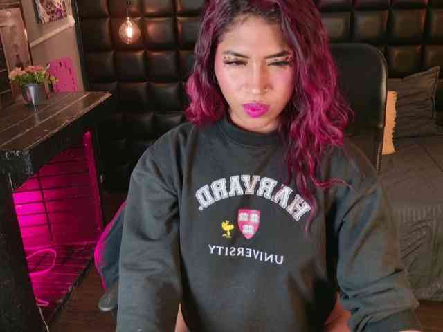ChloeLombardi webcam