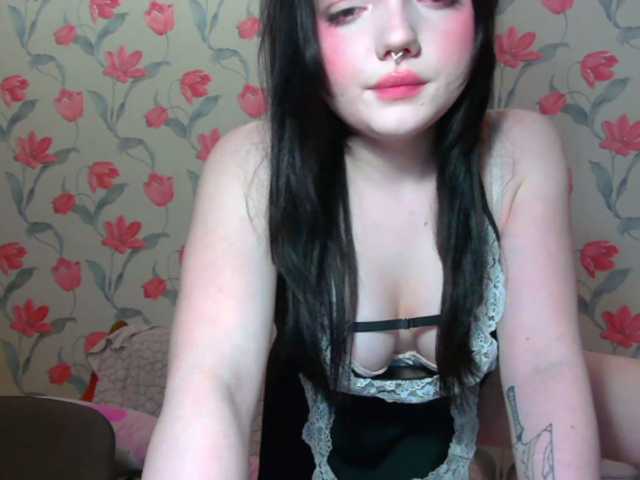  AnnmarieGuastella chat room