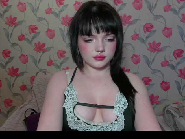  AnnmarieGuastella chat room