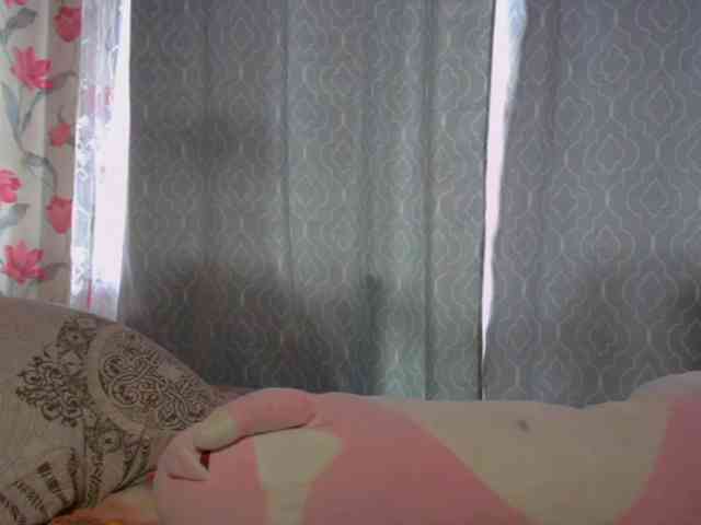 AnnmarieGuastella webcam