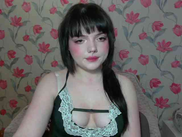 AnnmarieGuastella webcam