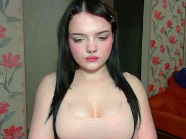 Model: AnnmarieGuastella