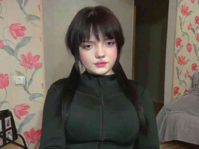 Model: AnnmarieGuastella