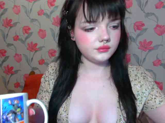 AnnmarieGuastella webcam