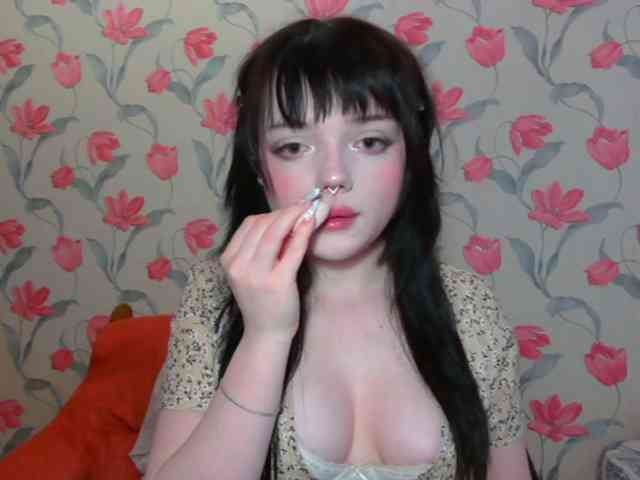 AnnmarieGuastella webcam