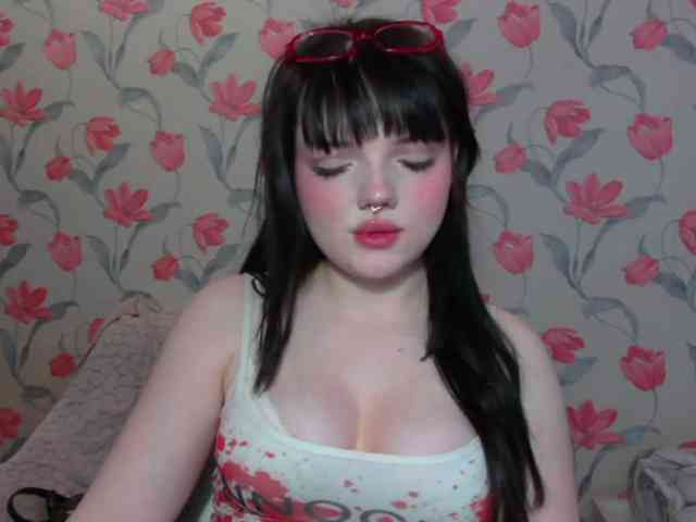 AnnmarieGuastella webcam