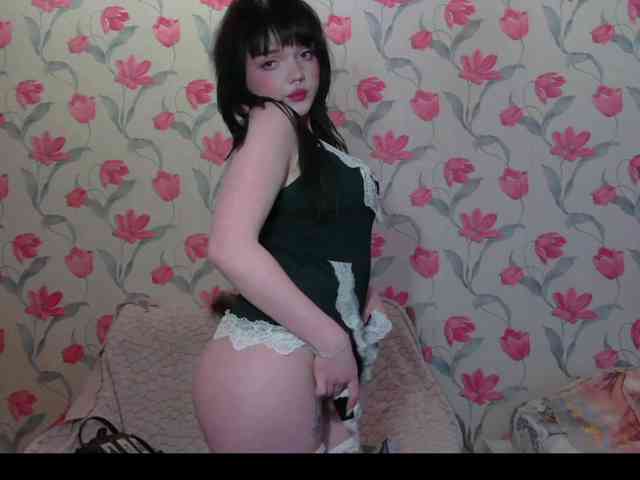 AnnmarieGuastella webcam