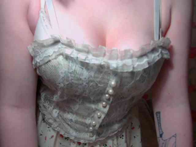 AnnmarieGuastella webcam