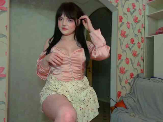 Model: AnnmarieGuastella