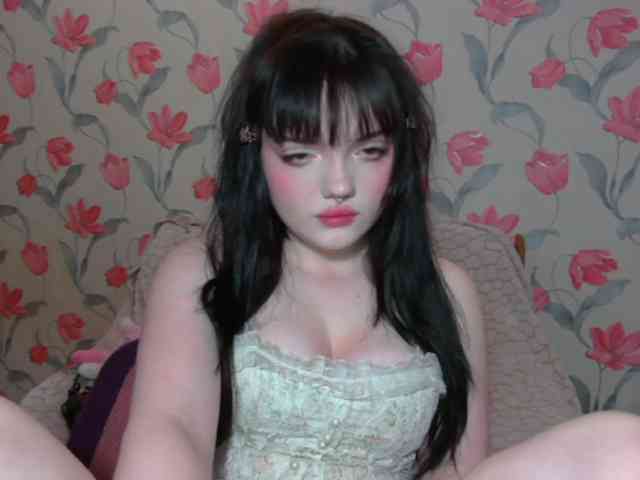 AnnmarieGuastella webcam