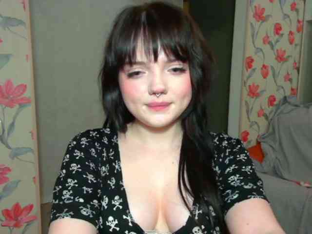 AnnmarieGuastella webcam