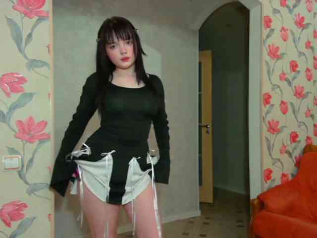 Model: AnnmarieGuastella