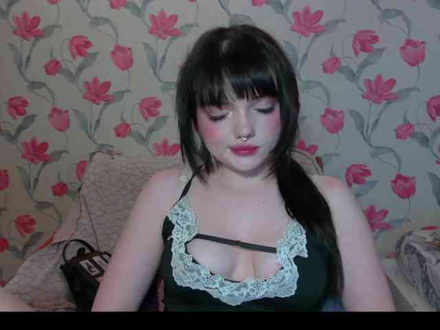 AnnmarieGuastella webcam