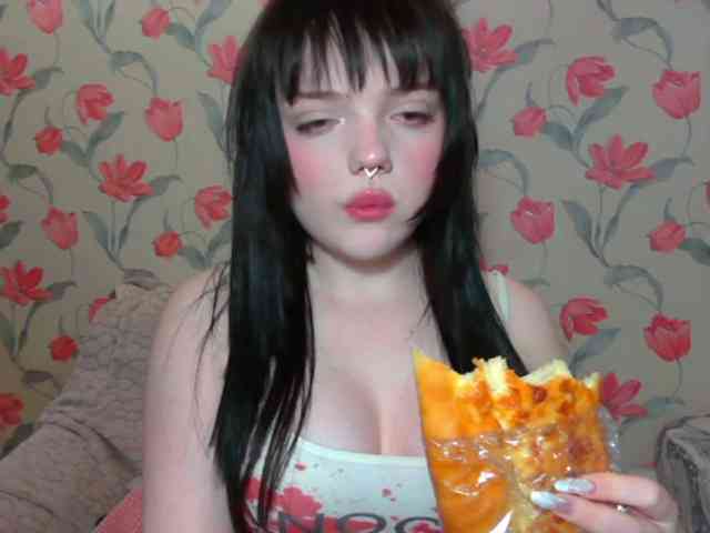 AnnmarieGuastella webcam