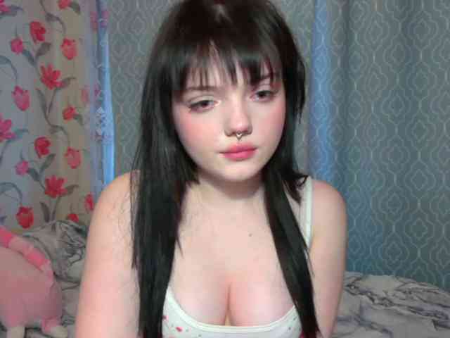 AnnmarieGuastella webcam