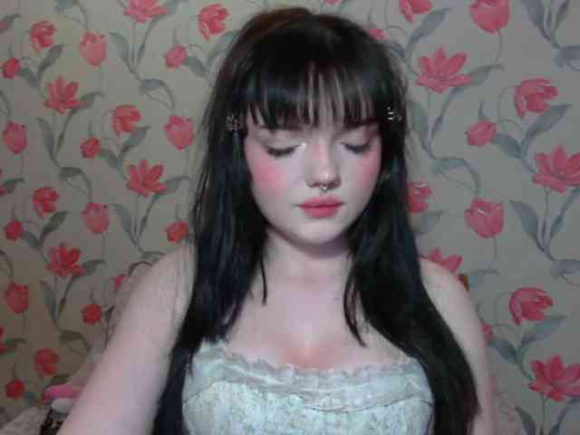 AnnmarieGuastella webcam