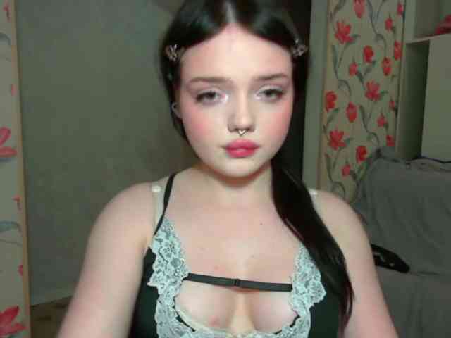 AnnmarieGuastella webcam