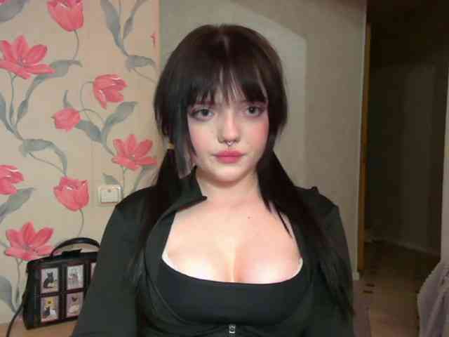 Model: AnnmarieGuastella