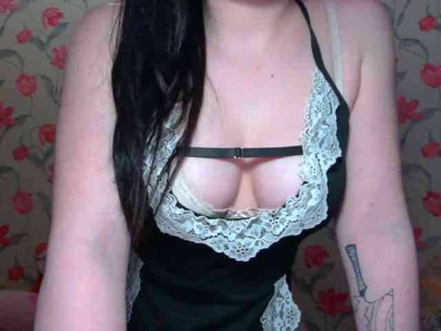 AnnmarieGuastella webcam