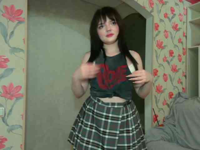 AnnmarieGuastella webcam