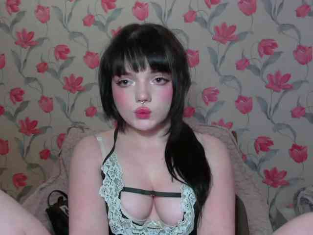 AnnmarieGuastella webcam