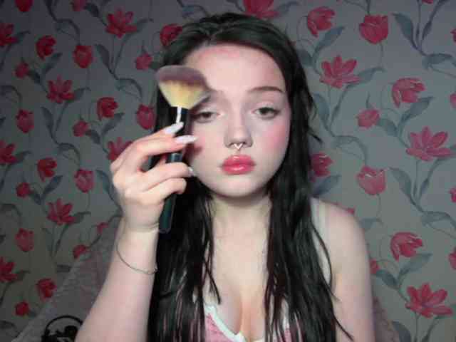 AnnmarieGuastella webcam