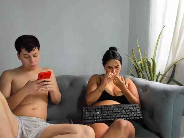 santi-and-camila webcam