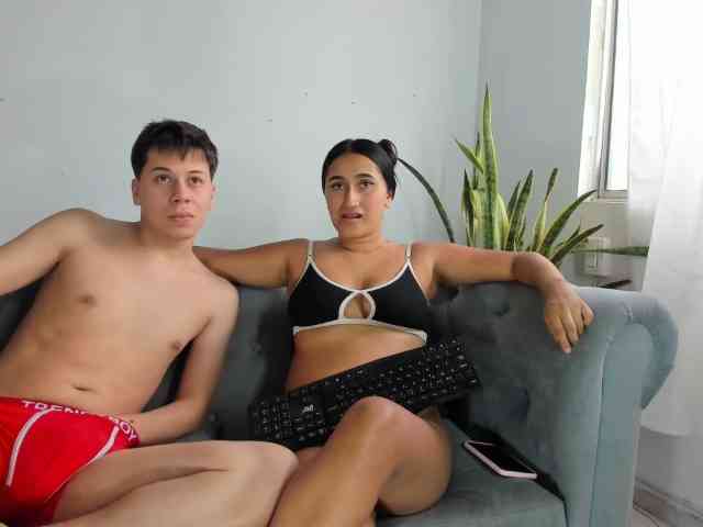 santi-and-camila webcam