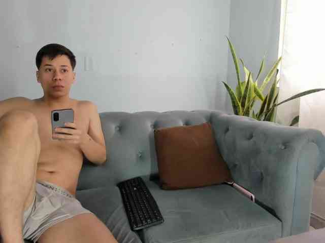 santi-and-camila webcam