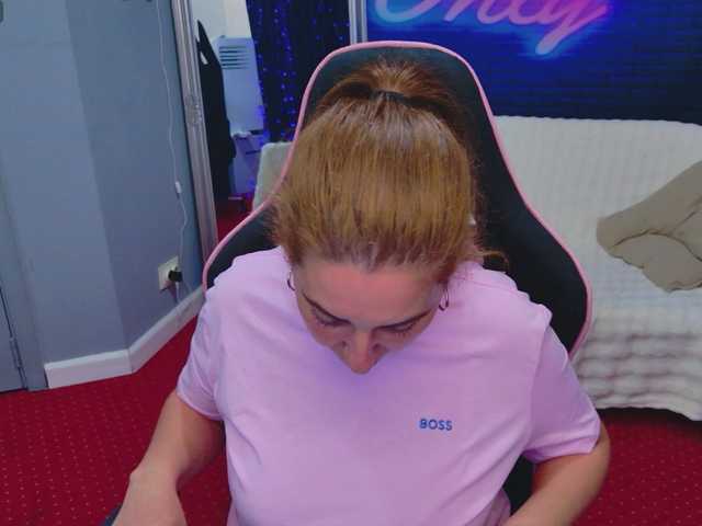 KarinaNoire live cam on BongaCams