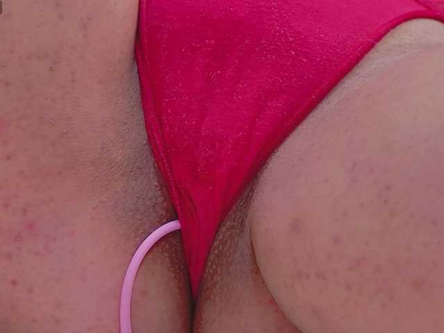 KarinaNoire live cam on BongaCams