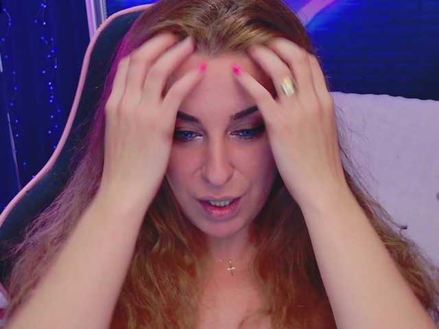 KarinaNoire live cam on BongaCams