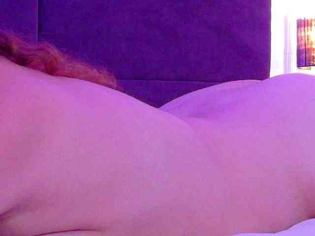KarinaNoire webcam