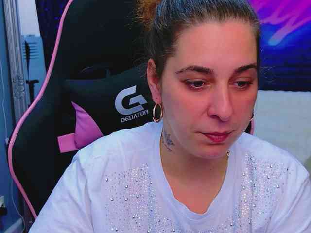 karinanoire's live room