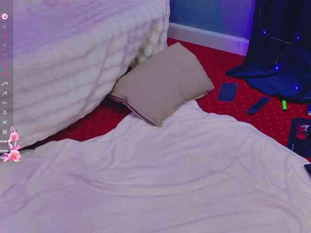 KarinaNoire webcam