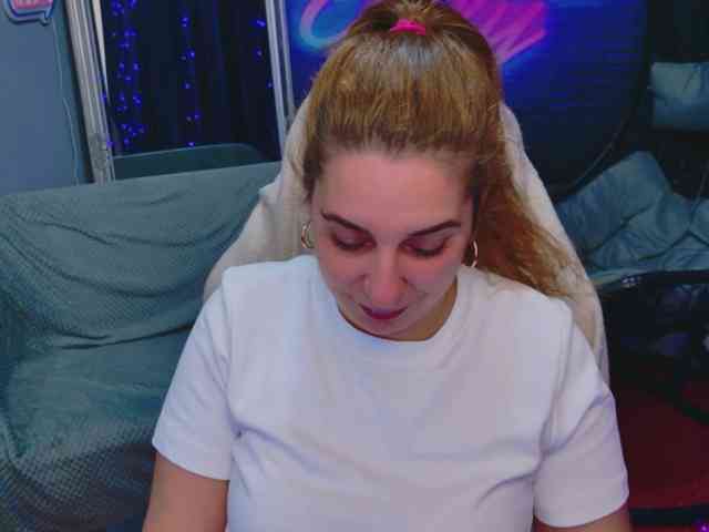 KarinaNoire webcam
