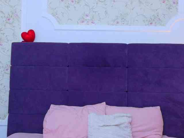 KarinaNoire webcam