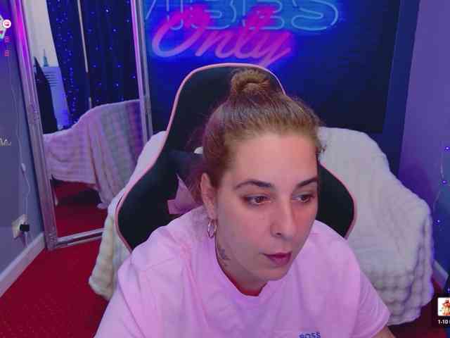 KarinaNoire KarinaNoire