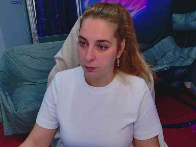 KarinaNoire webcam