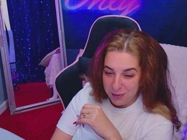 KarinaNoire webcam
