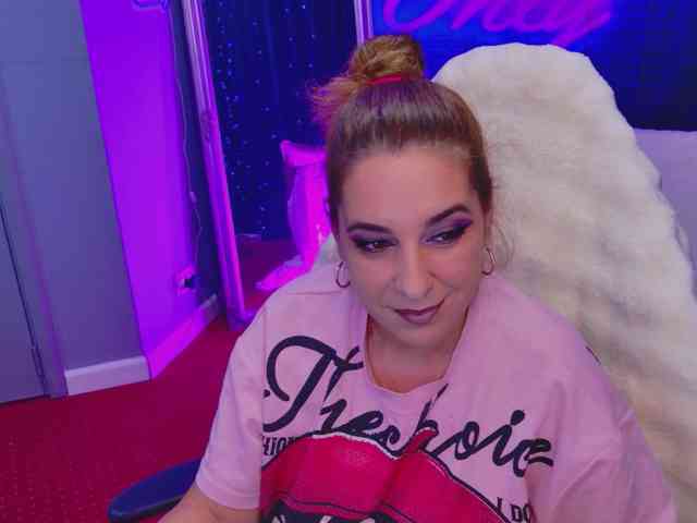 KarinaNoire webcam