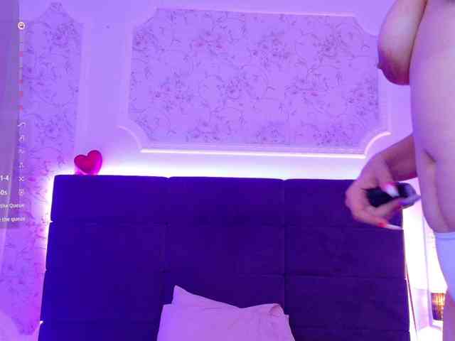 KarinaNoire webcam