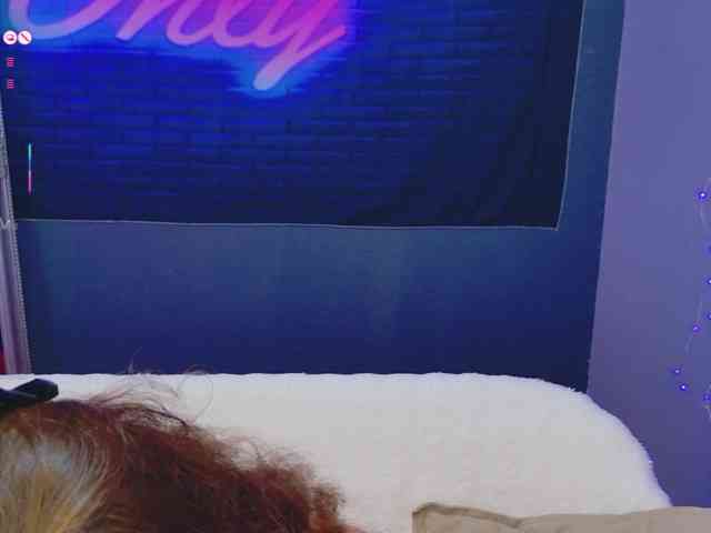 KarinaNoire webcam
